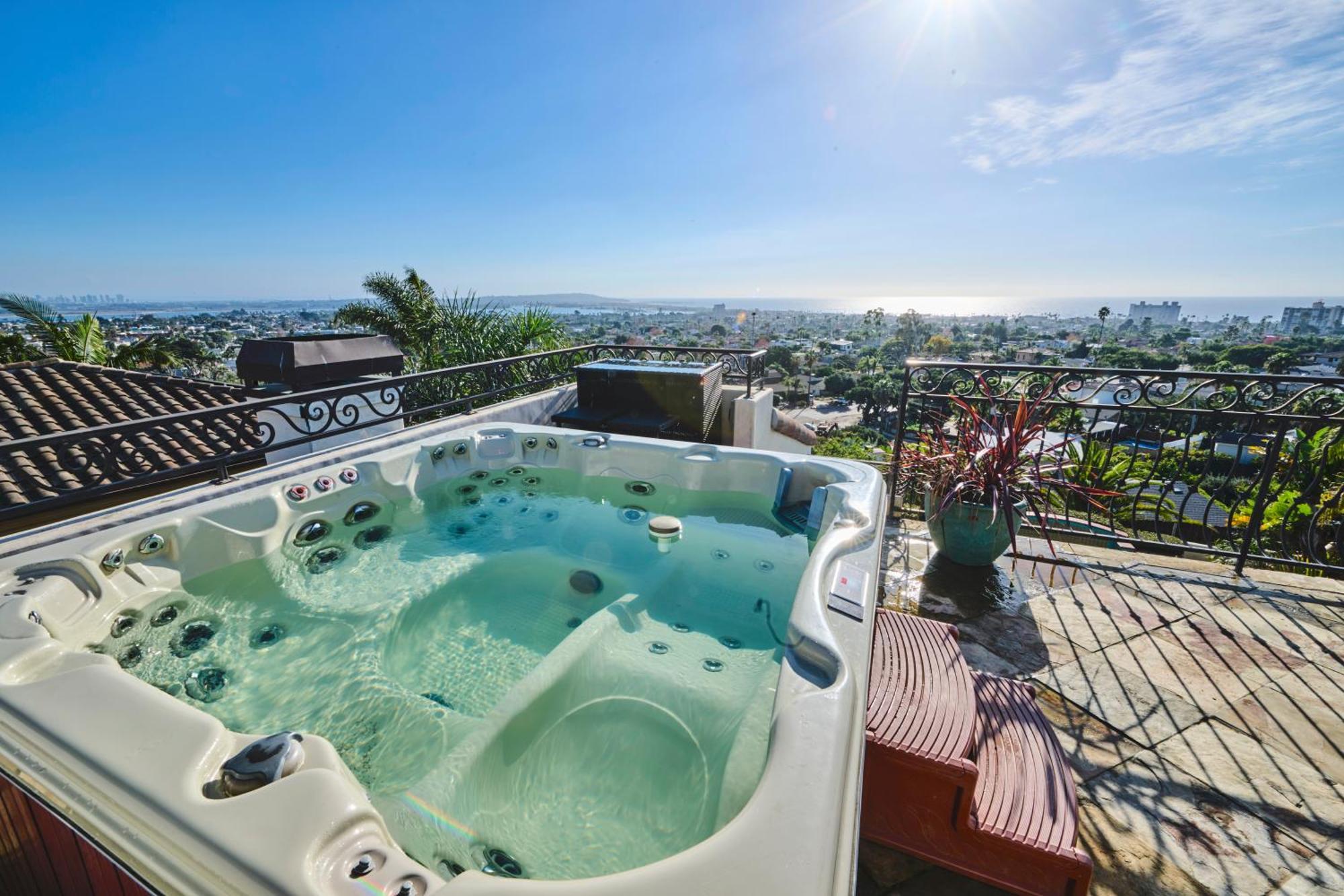 360 Degree Ocean & City Views With Pool, Spa, Close To The Beach! Pets Ok San Diego Exterior photo